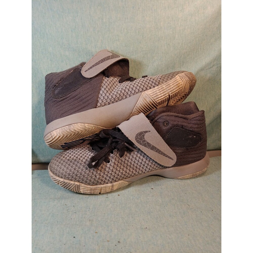 Nike Kyrie Irving 2 Sneakers 826673 Gray 2Tone Basketball Shoes Youth Size 5 Y